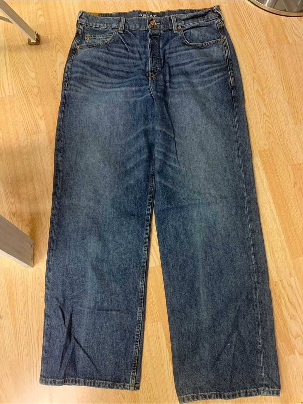 Ariat ultra high rise tomboy wide leg Jeans in Dark Blue Wash 33R